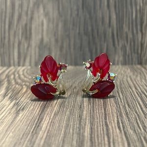 Vintage Ruby Red Clip-on Earrings